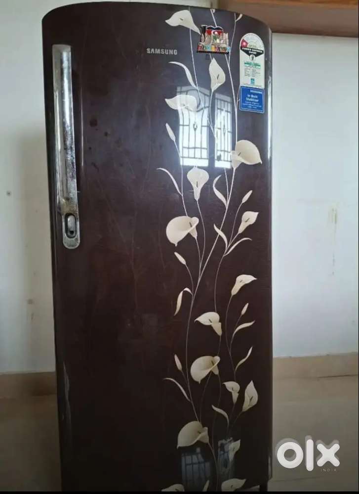 Second Hand fridge Sales