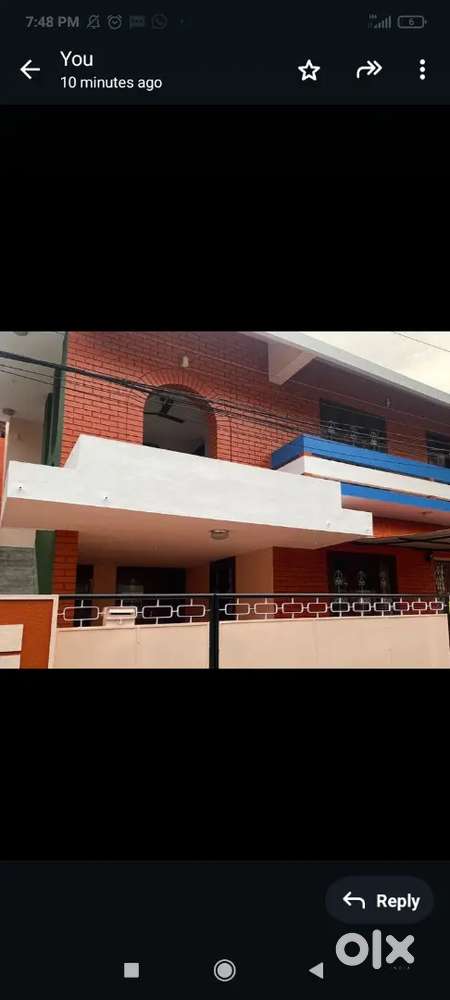 Neat with homely food.morning tea water purifier. All days Nonveg