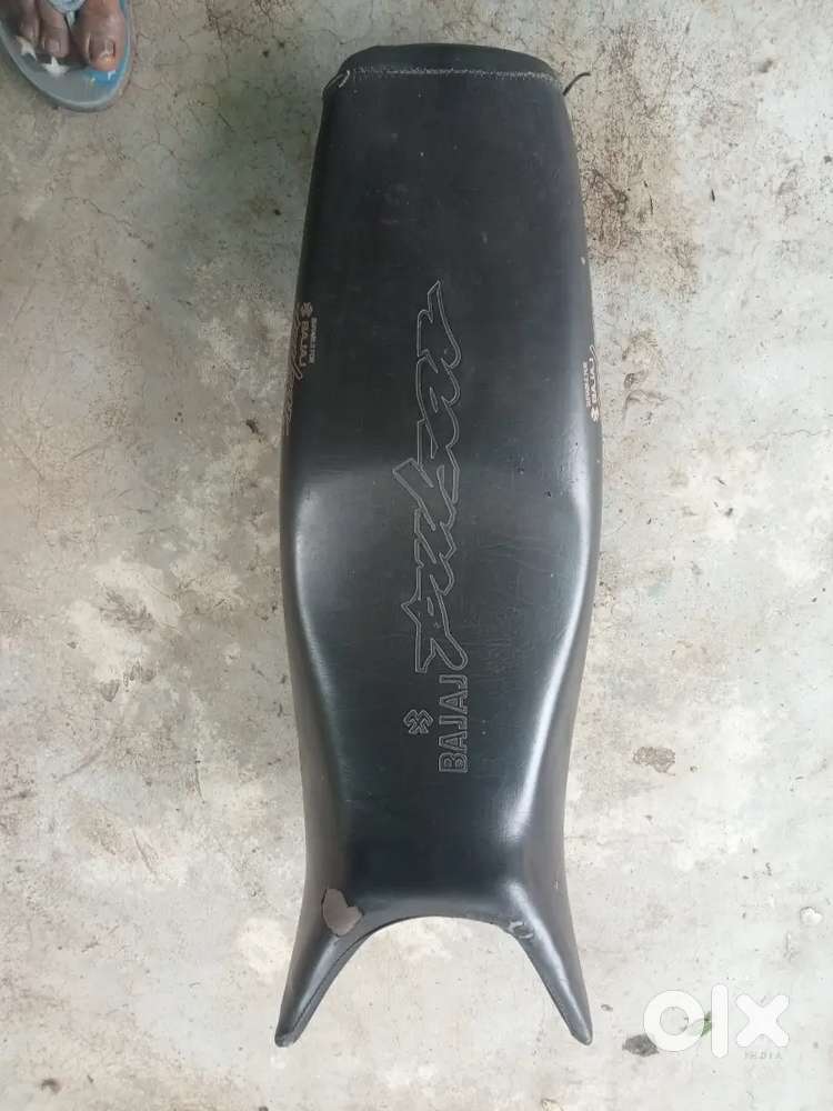 Pulsar 150 Original Seat