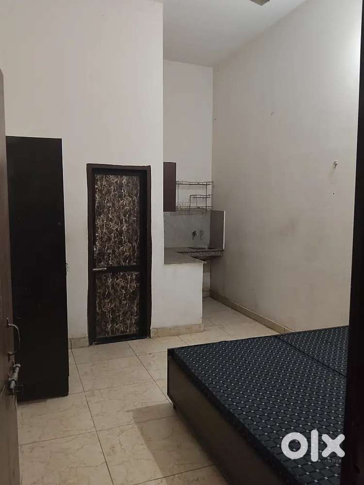Sharing room only for girl (balongi)