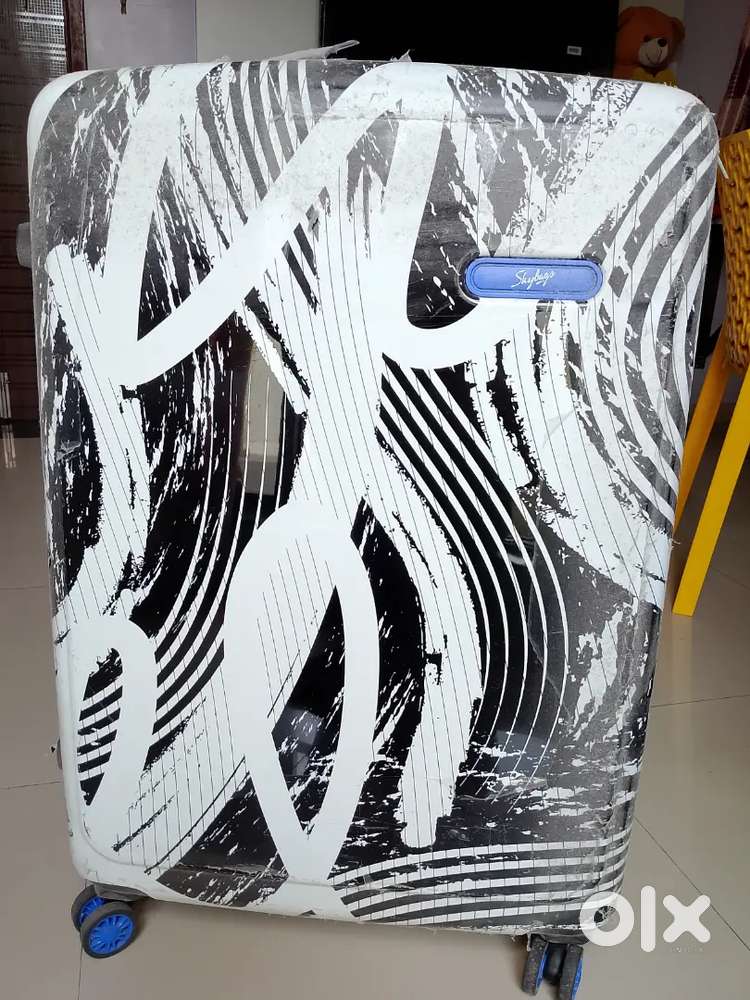 Large size Suitcase