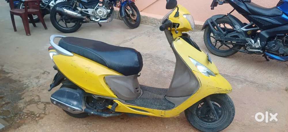Tvs zeast 110cc 2018 model bs4 eingne