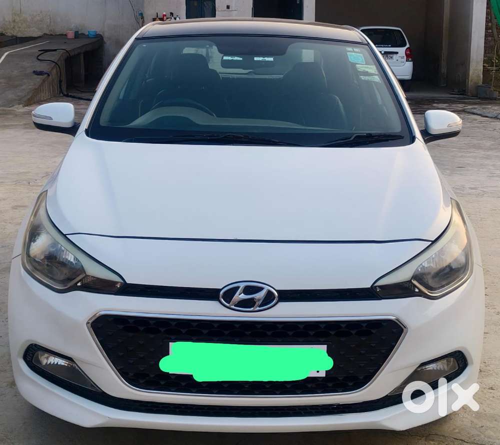 Hyundai Elite i20 Sportz 1.4, 2015, Diesel