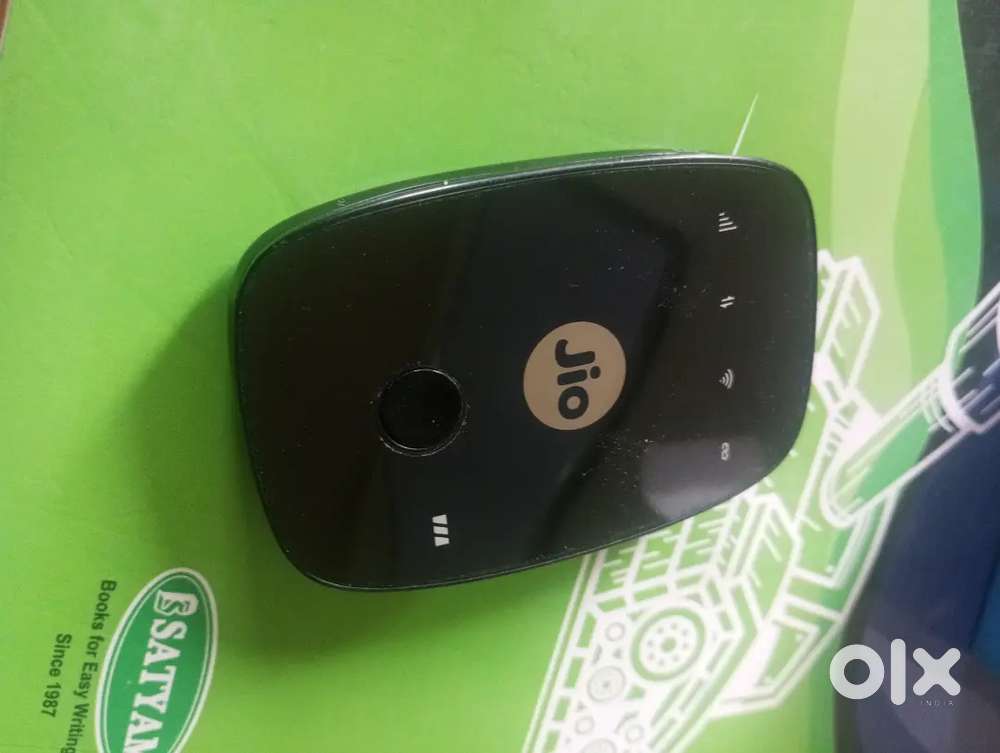 Jiofi 4G router M2S Black