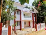 Puthuppally - 6 Cent , 1900 Sqft , 4 Bed Room Attached New House