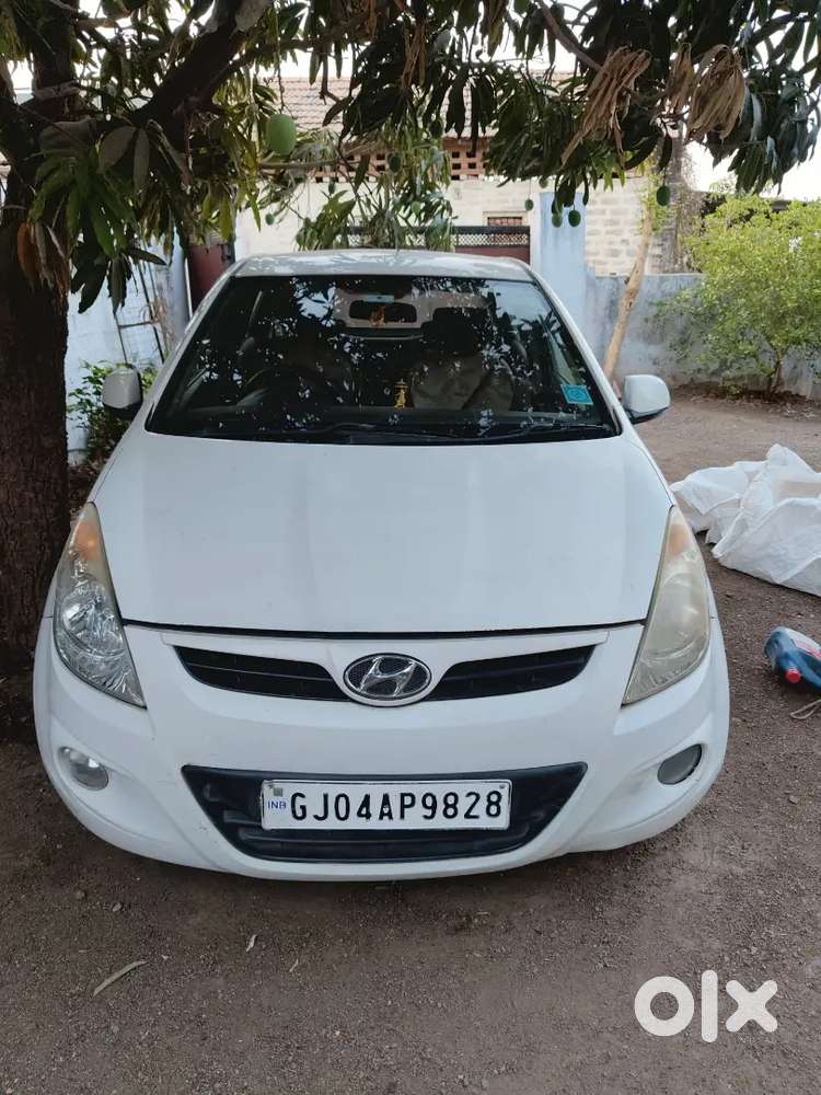 Hyundai i20 2010 Diesel 100000+ Km Driven