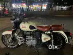 Royal Enfield Bullet Classic -500 CC