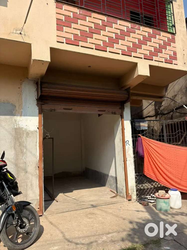 156 Sq Ft carpet area covered shop/garrage sale