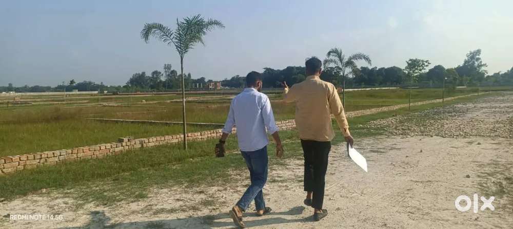 लखनऊ सुल्तानपुर रोड पर प्लांट ले जिला पंचायत सेअप्रूव्ड सोसायटी
