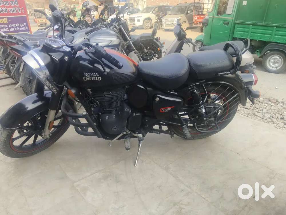 बुलेट क्लासिक 350 मात्र 500000 डाउन पेमेंट पर फाइनेंस कराएं