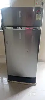 Samsung 189 L 5 Star Single Door Fridge-Good Condition 1.5 Yrs Old