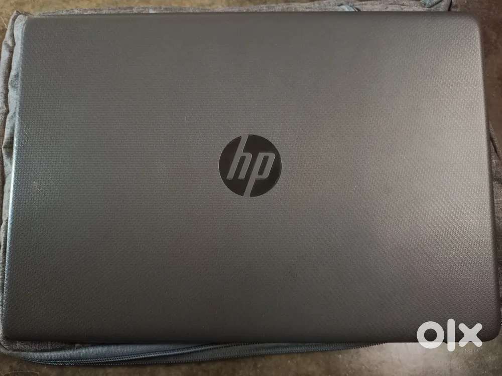 Laptop 11th Gen i5