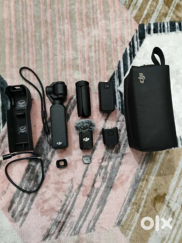 DJI Osmo pocket 3 creator combo
