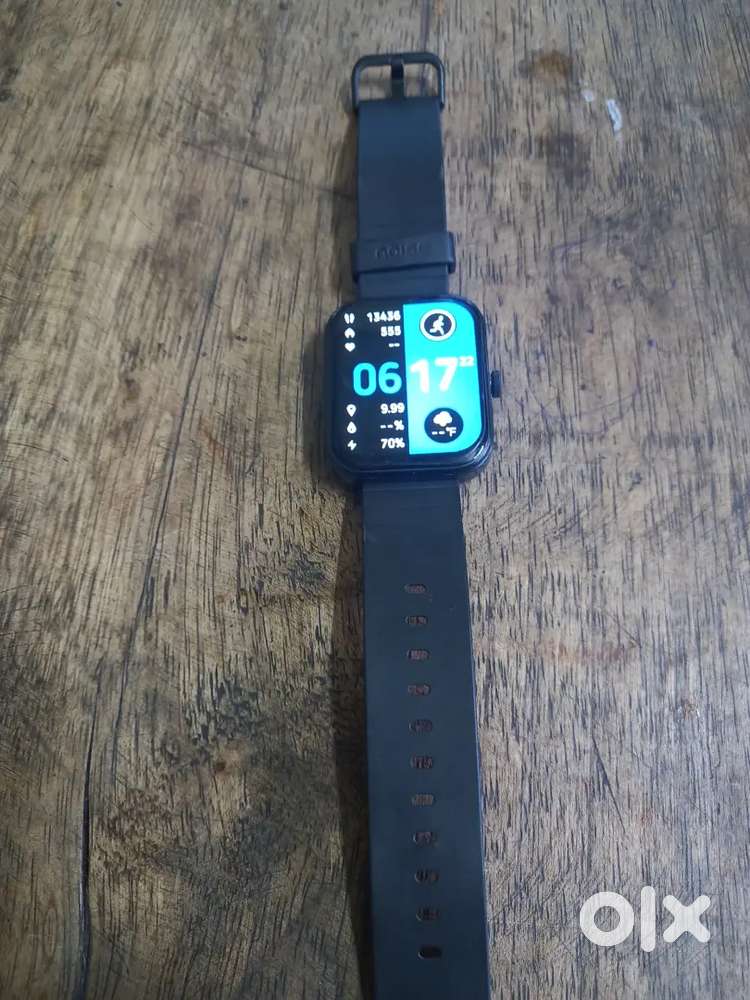 Noise colorfit watch