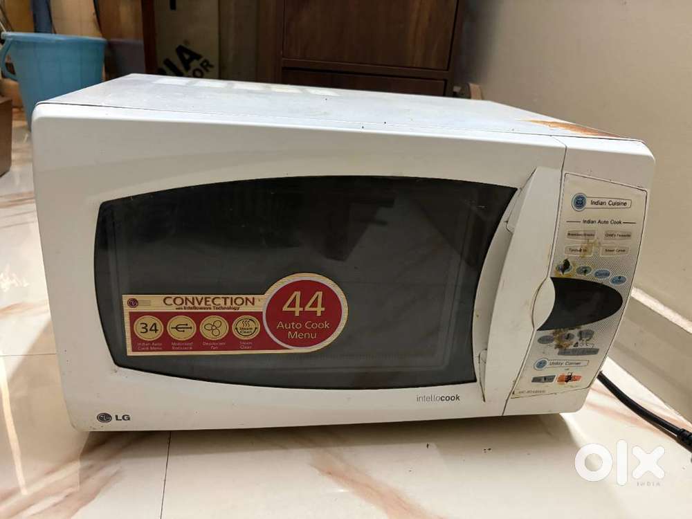 Microwave oven,
