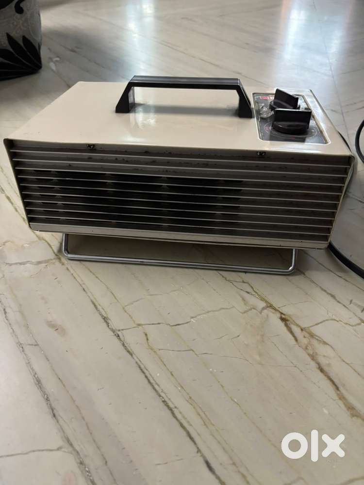 Electric room heater