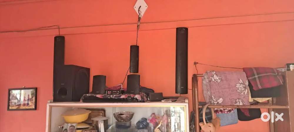 Sony 5.1 hometheater,super condition