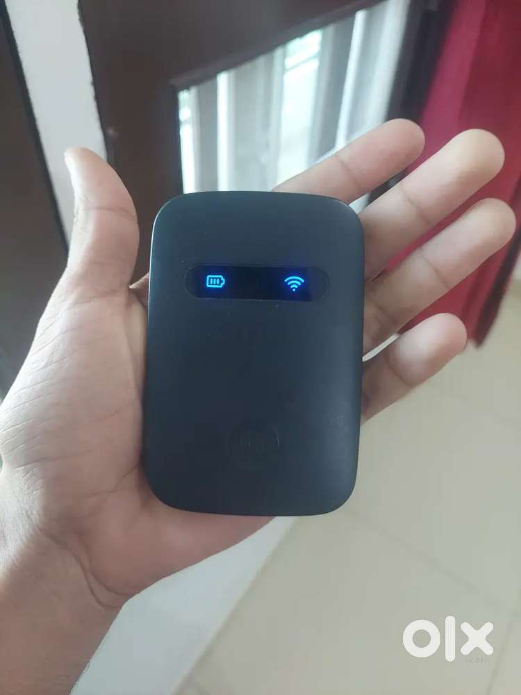 JioFi JMR540 150 Mbps Data Card with Call Support (Black)