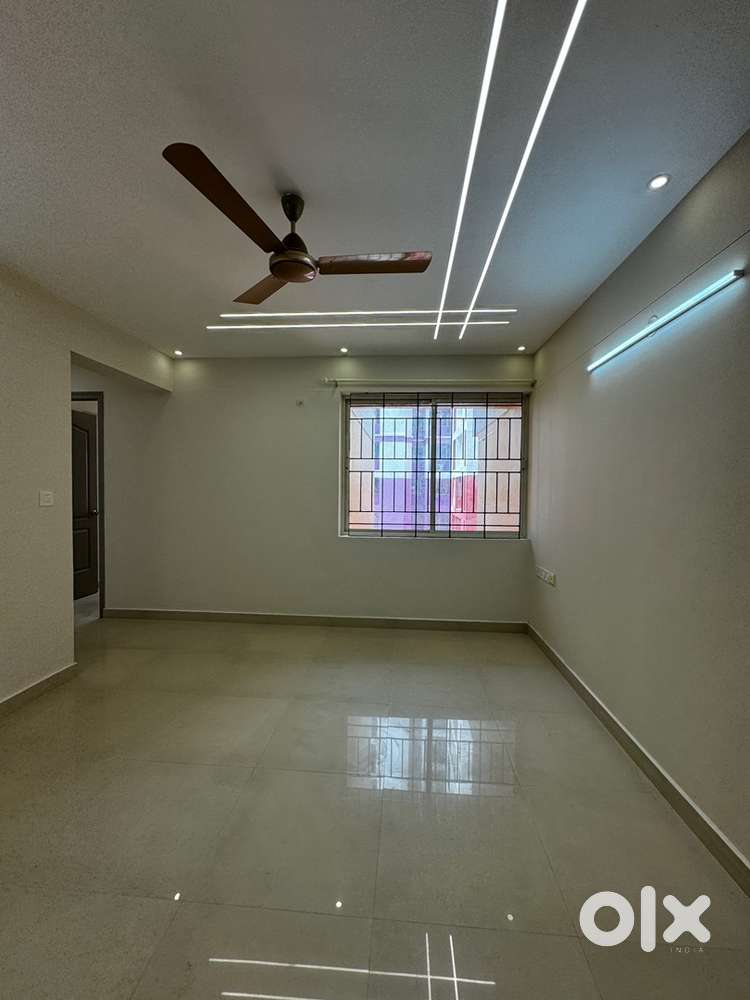FOR SALE 2 BHK 1400 APARTMENT IN KULATHOOR KAZHAKOOTTOM TRIVANDRUM
