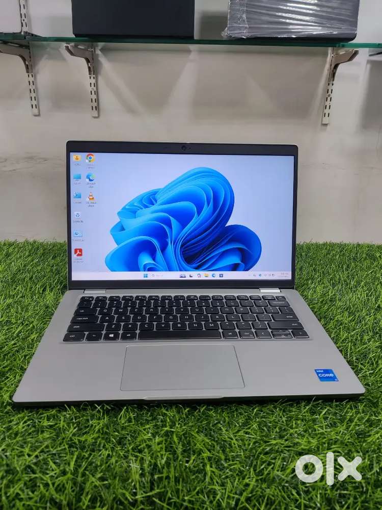 14 INCHES SCREEN DELL LATITUDE I5 11TH GEN 8GB RAM 256GB SSD 14INCHES