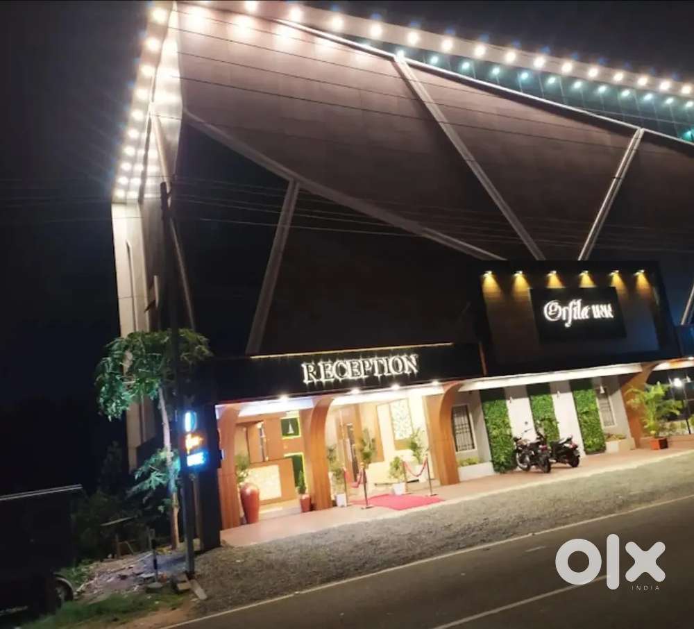 Front office staff needed