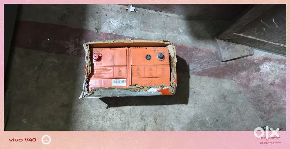 नया बैटरी है 01 महीना हुआ है use भी नहीं किया हु price 5000