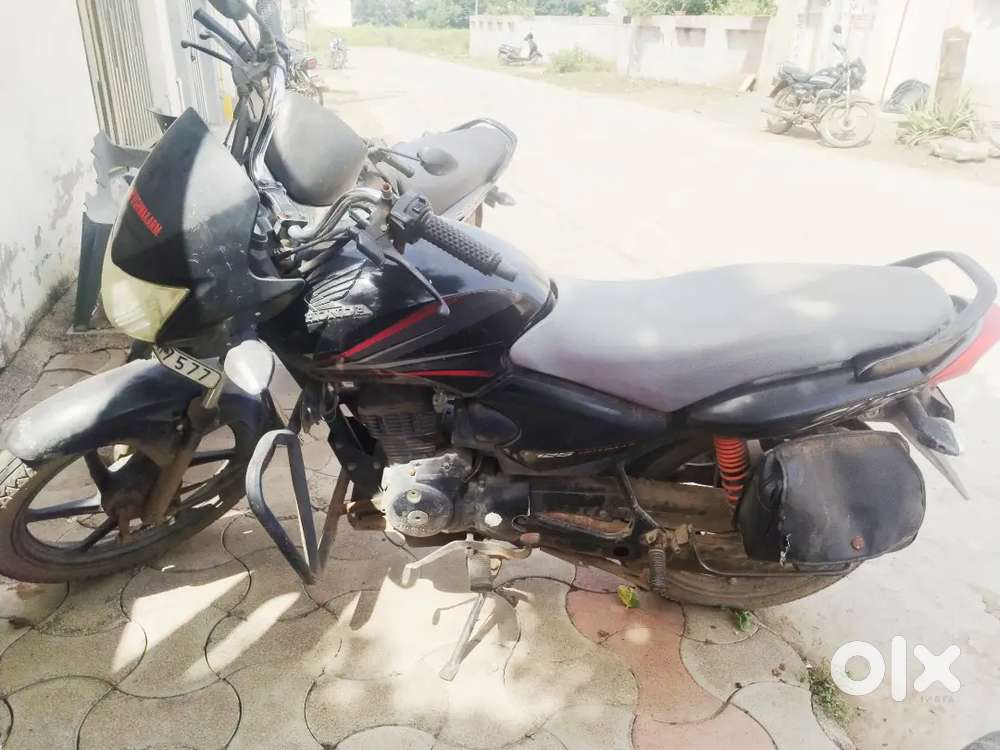 Honda shine 125 ..2012 one owner