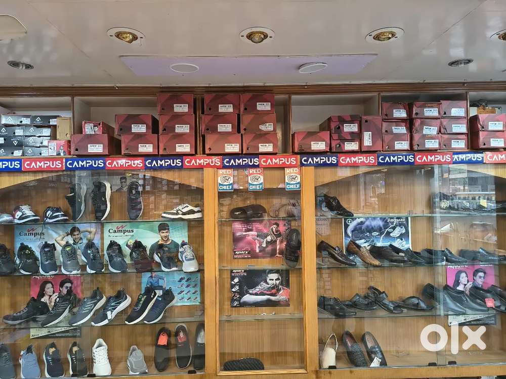 Wood commercial setup for sell all display