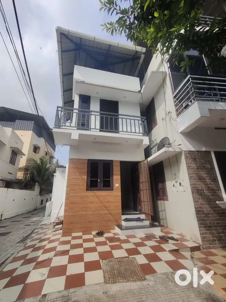 Double storey building for rent