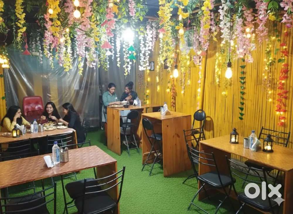 Fully equipped Running Cafe cum restaurant for sale in Rajajipuram