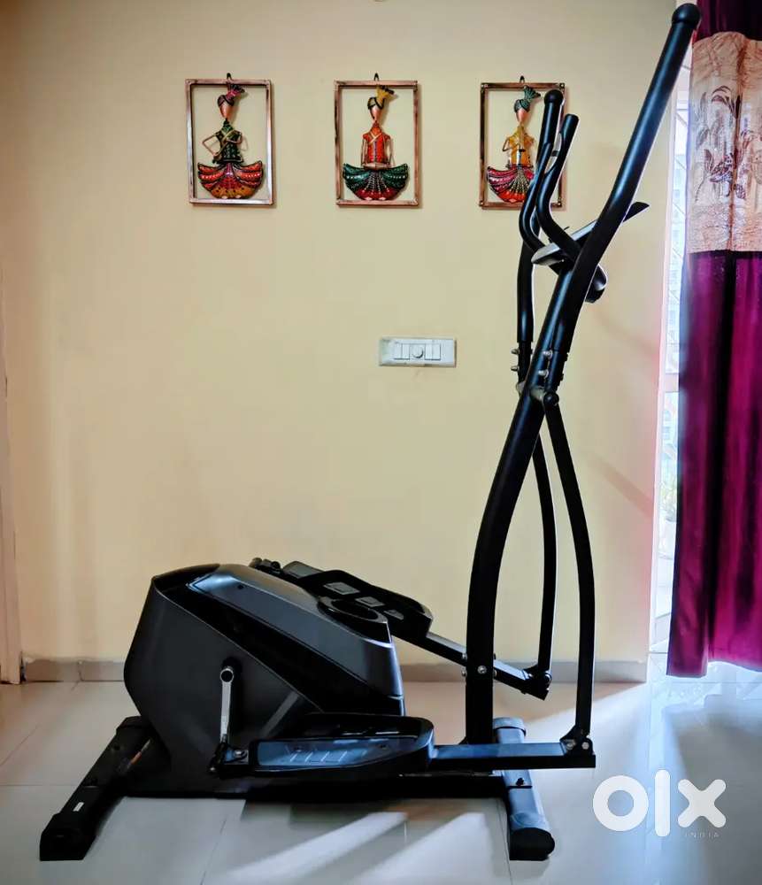 Cosco Motorized Elliptical (Crosstrainer)