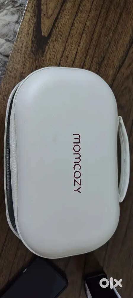 Momcozy Hands free Pump