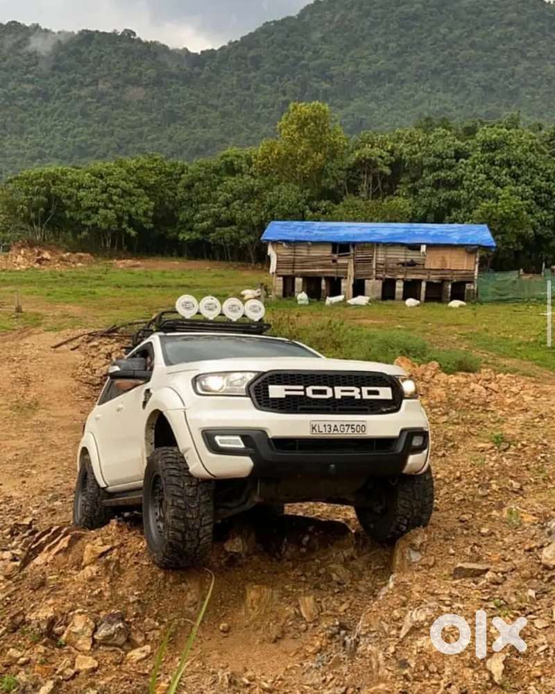 Ford Endeavour 2016 Diesel Well Maintained