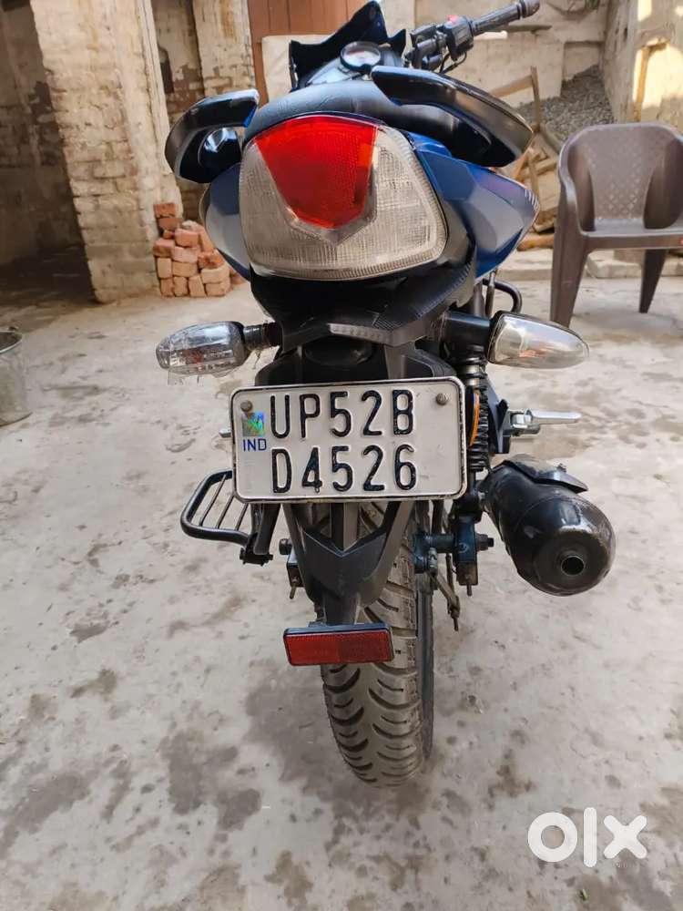 Good condition apachi dono new tyres 3 month huaa hai aur chain