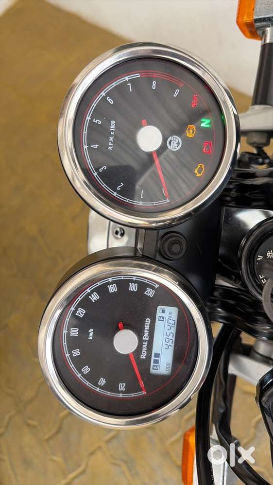 Interceptor 650/ orange crush