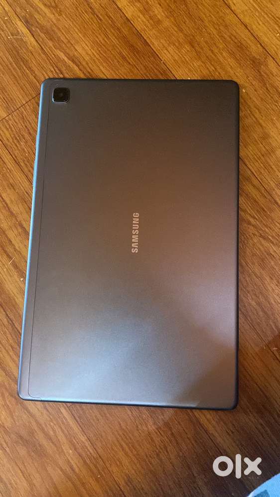 Samsung Tab A7 10.4 wifi 2020 for urgent sale in mint condition