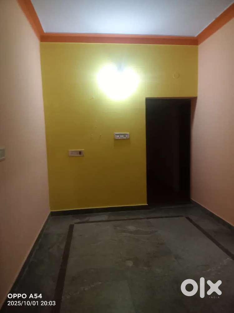 2bhk for rent 12000 very near to Main road
