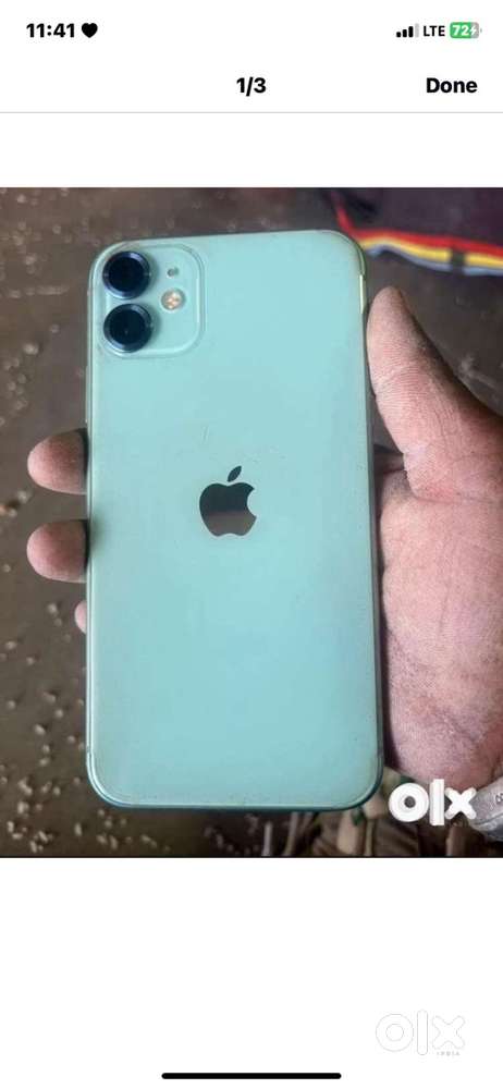 Iphone 11 /128gb battery health 69