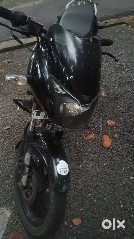 Bajaj pulsar 150 2019 model