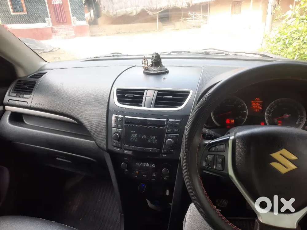 Maruti Suzuki Swift 2012 CNG & Hybrids 85000 Km Driven