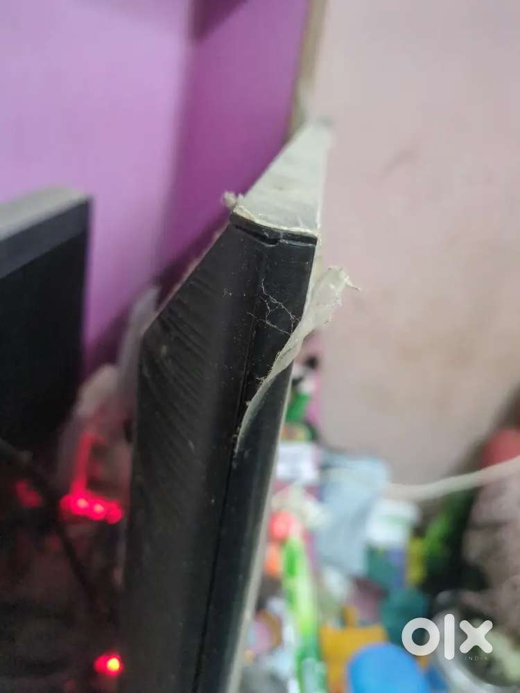 Display damage only can make ready and sell upto 30k+