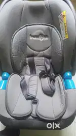 Branded Baby car seater / carry cot and rocker(3 in 1)