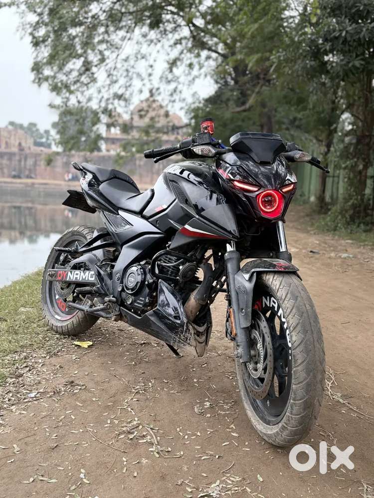 Neat and clean bike only 25000 km drive one hand bike Price 90000