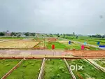 Gosaiganj market ke pass 800 squire feat plot ki registry free ke sath
