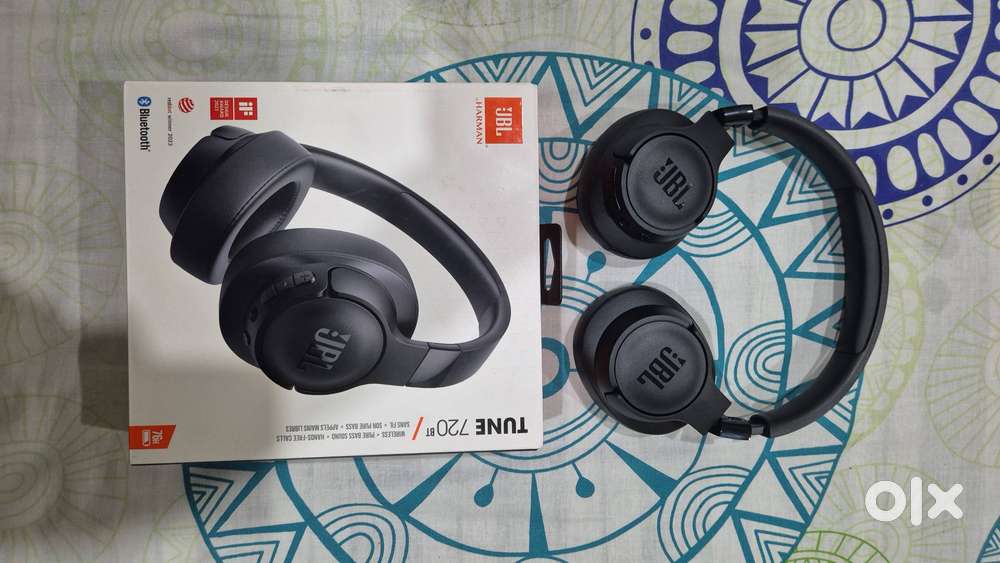 JBL Tune 720BT Wireless Over Ear Headphones with Mic, Pure Bass Sound,