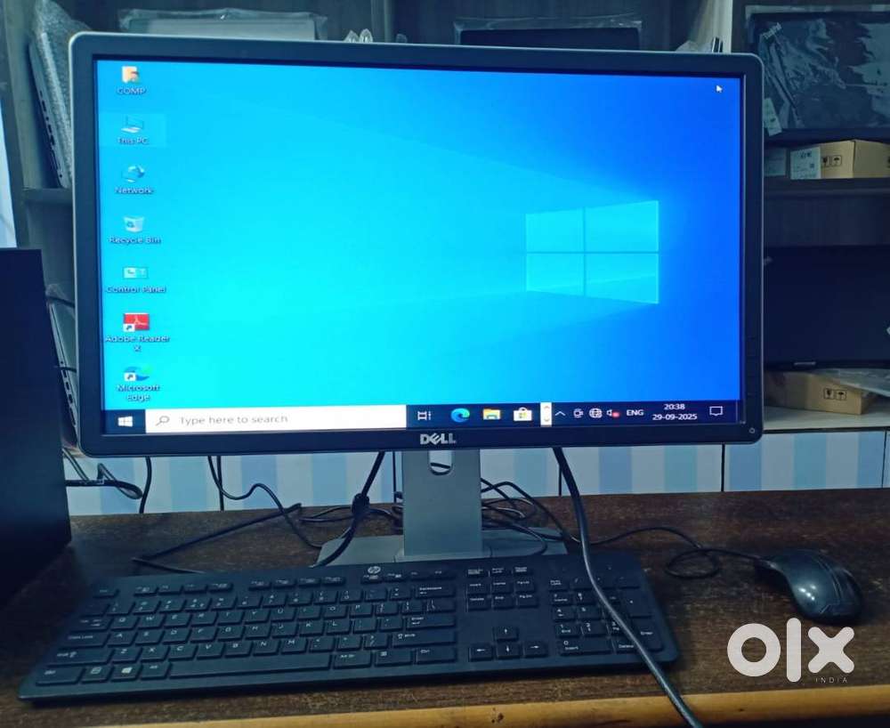 ֍ Dell Vostro 3268* i5 7th Gen* 16 GB RAM* 256 GB SSD/ Used laptops ֍