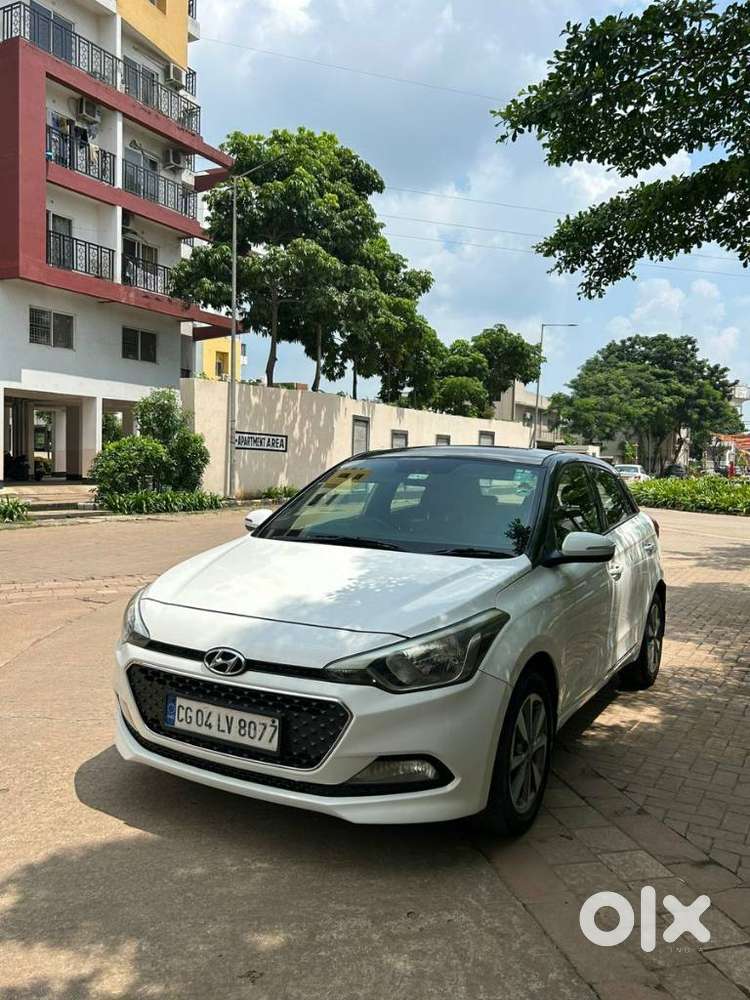 Hyundai i20 Petrol Asta Dual Tone, 2017, Petrol