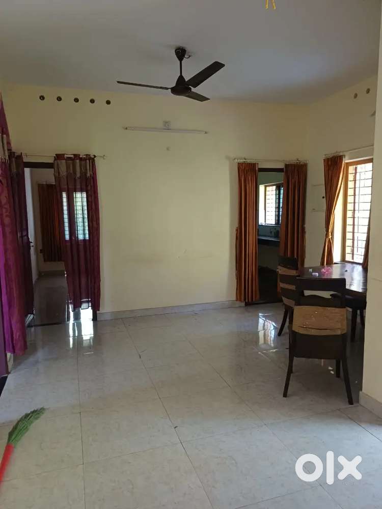 First floor for rent