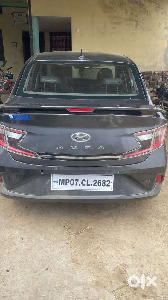 Hyundai Aura 2022 CNG & Hybrids 60000 Km Driven