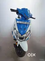 HONDA DIO 2018 BLUE AND WHITE
